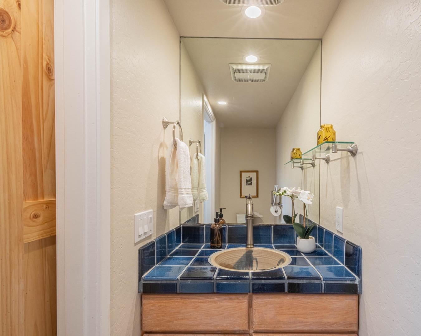 Detail Gallery Image 20 of 36 For 1125 Alta Mesa Rd, Monterey,  CA 93940 - 4 Beds | 2/1 Baths