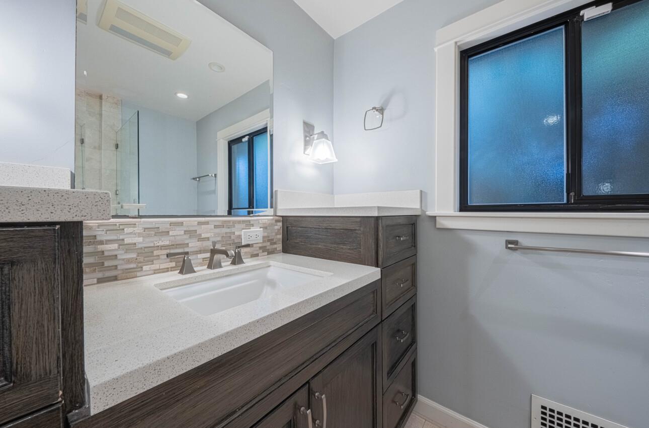 Detail Gallery Image 46 of 46 For 1116 San Diego Dr, Salinas,  CA 93901 - 3 Beds | 2 Baths