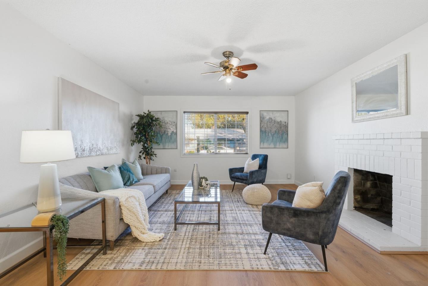 Detail Gallery Image 3 of 45 For 2744 Capistrano St, Antioch,  CA 94509 - 3 Beds | 1 Baths