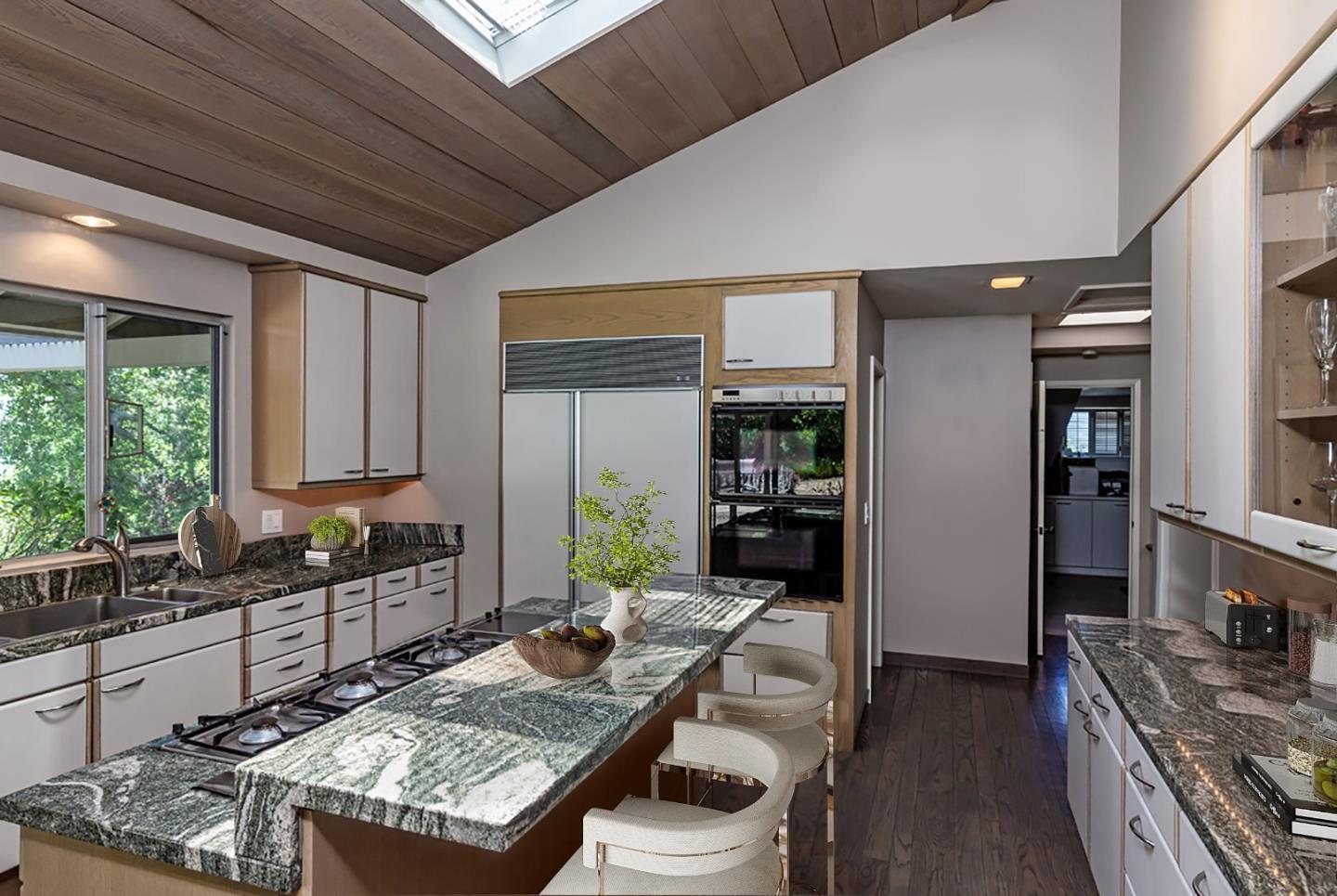 Detail Gallery Image 12 of 23 For Sioux Way, Portola Valley,  CA 94028 - 3 Beds | 4 Baths