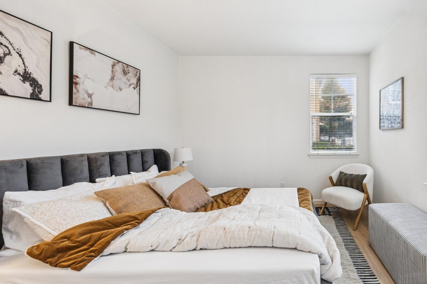 Detail Gallery Image 6 of 25 For 205 Montevina Way, Hayward,  CA 94545 - 5 Beds | 3 Baths