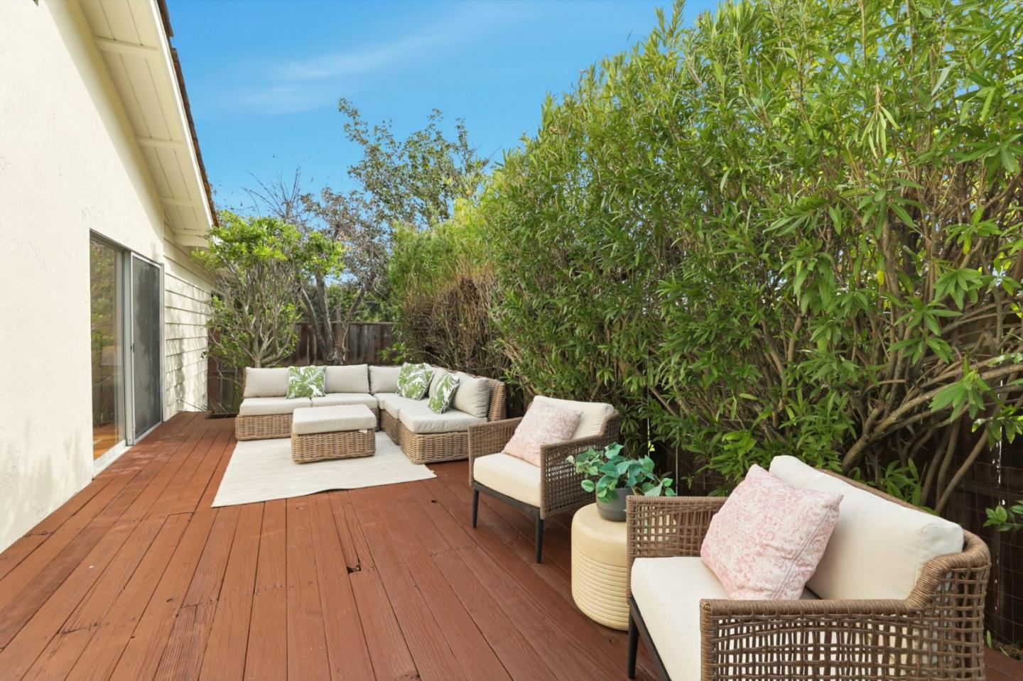 Detail Gallery Image 21 of 24 For 1145 Little John Way, San Jose,  CA 95129 - 4 Beds | 3 Baths