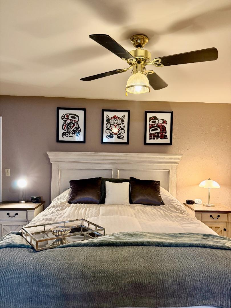 Detail Gallery Image 11 of 14 For 870 W Edmundson Ave, Morgan Hill,  CA 95037 - 5 Beds | 3 Baths