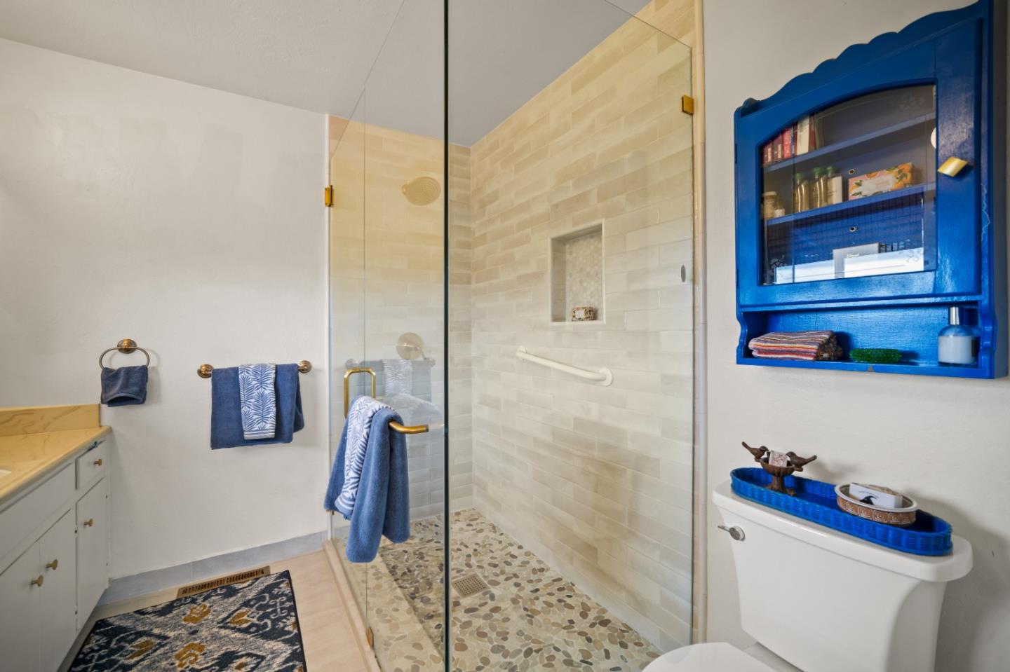 Detail Gallery Image 17 of 39 For 25435 via Cicindela, Carmel Valley,  CA 93923 - 4 Beds | 2 Baths