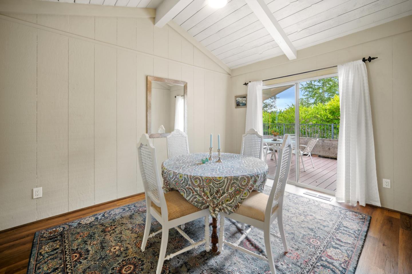 Detail Gallery Image 18 of 39 For 25435 via Cicindela, Carmel Valley,  CA 93923 - 4 Beds | 2 Baths