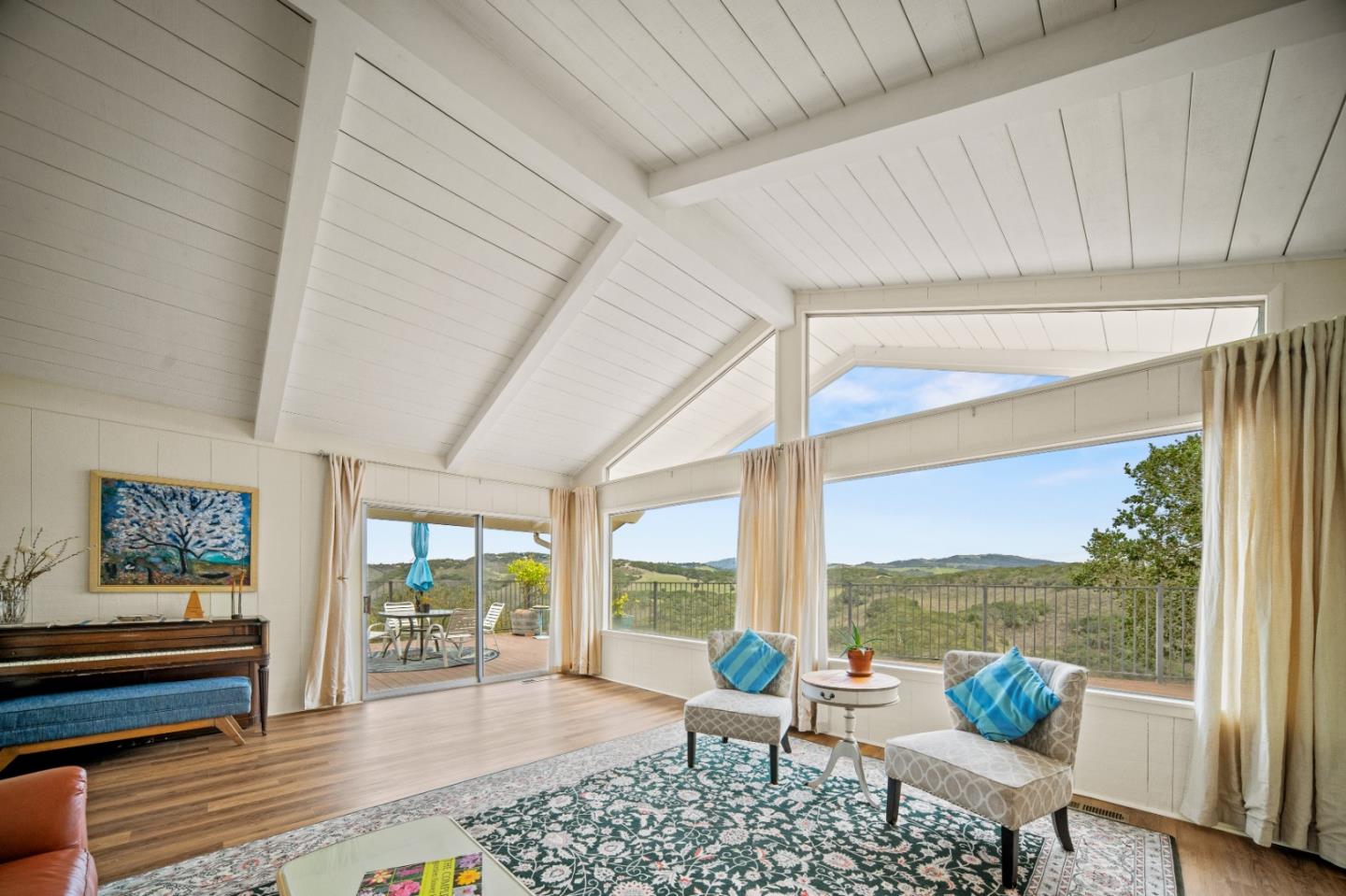 Detail Gallery Image 2 of 39 For 25435 via Cicindela, Carmel Valley,  CA 93923 - 4 Beds | 2 Baths