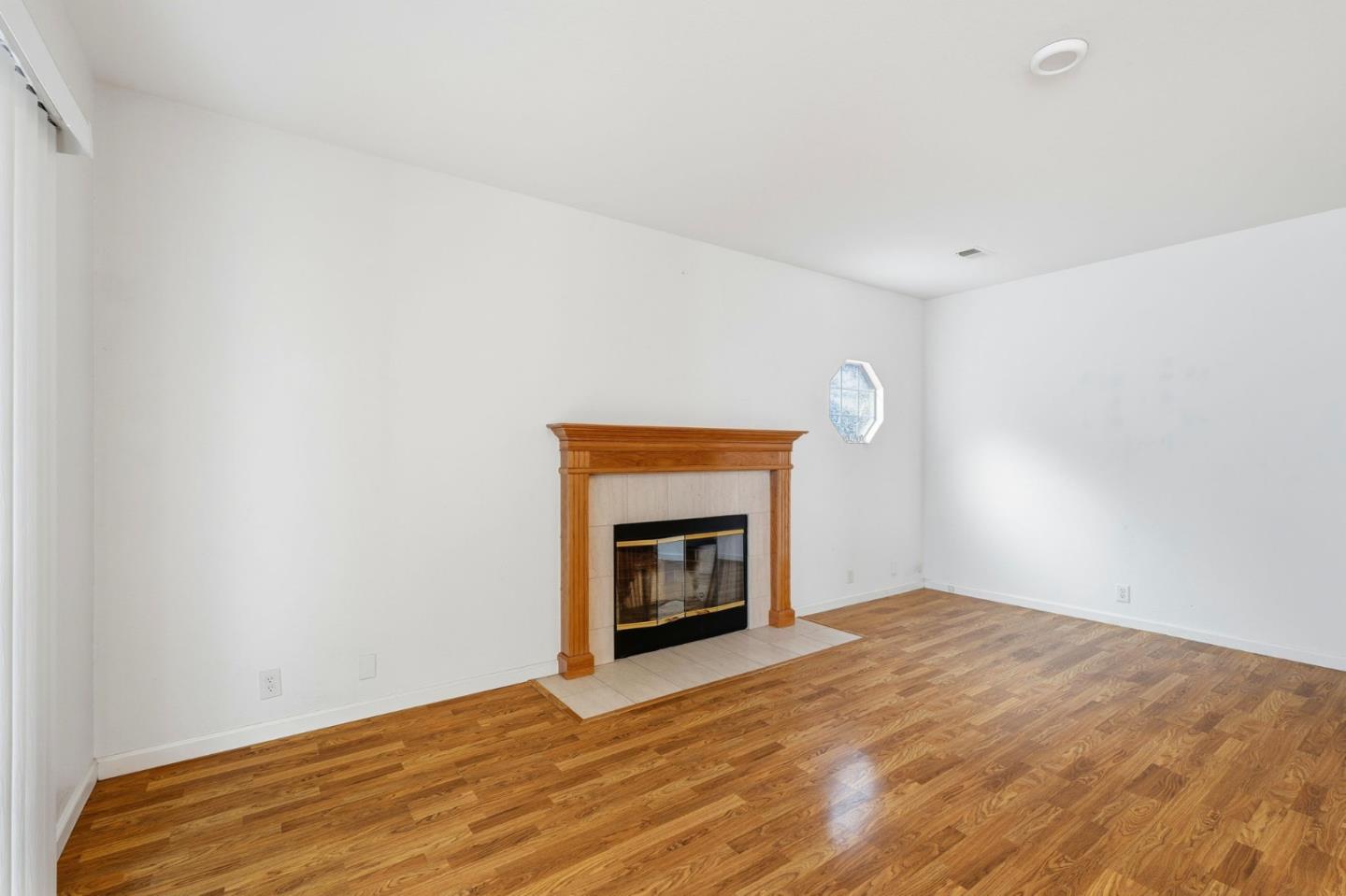 Detail Gallery Image 14 of 49 For 1672 Bailey Dr, Ripon,  CA 95366 - 4 Beds | 2/1 Baths