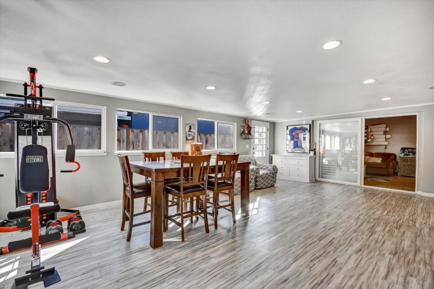 Detail Gallery Image 17 of 31 For 5544 Woodhurst Ln, San Jose,  CA 95123 - 3 Beds | 2 Baths