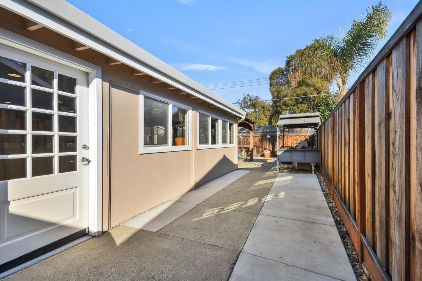 Detail Gallery Image 26 of 31 For 5544 Woodhurst Ln, San Jose,  CA 95123 - 3 Beds | 2 Baths