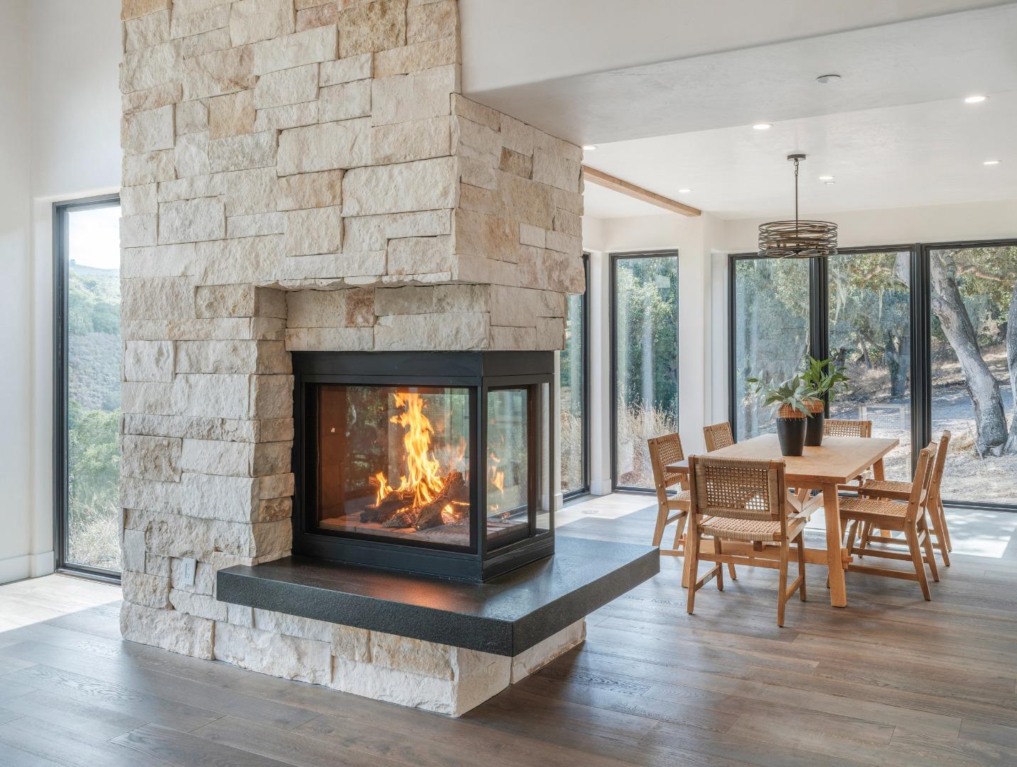 Detail Gallery Image 12 of 47 For 8380 Monterra Views, Monterey,  CA 93940 - 4 Beds | 5/1 Baths