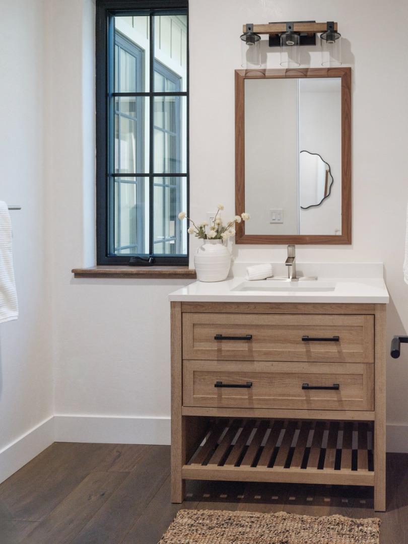 Detail Gallery Image 31 of 47 For 8380 Monterra Views, Monterey,  CA 93940 - 4 Beds | 5/1 Baths