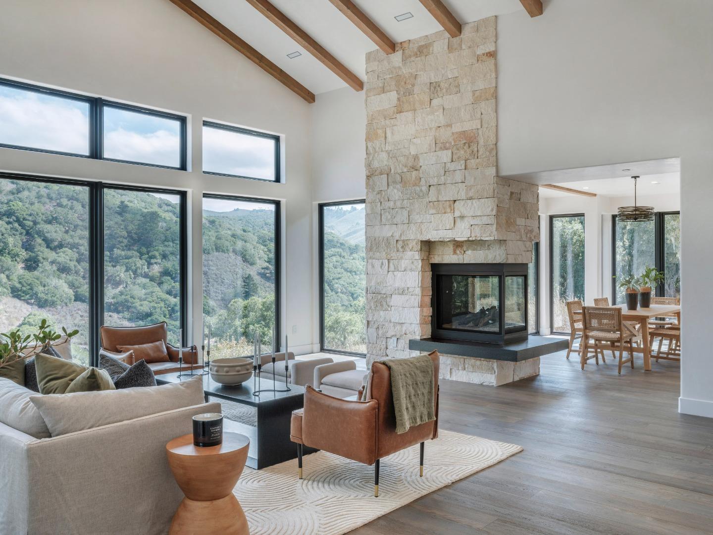 Detail Gallery Image 4 of 47 For 8380 Monterra Views, Monterey,  CA 93940 - 4 Beds | 5/1 Baths