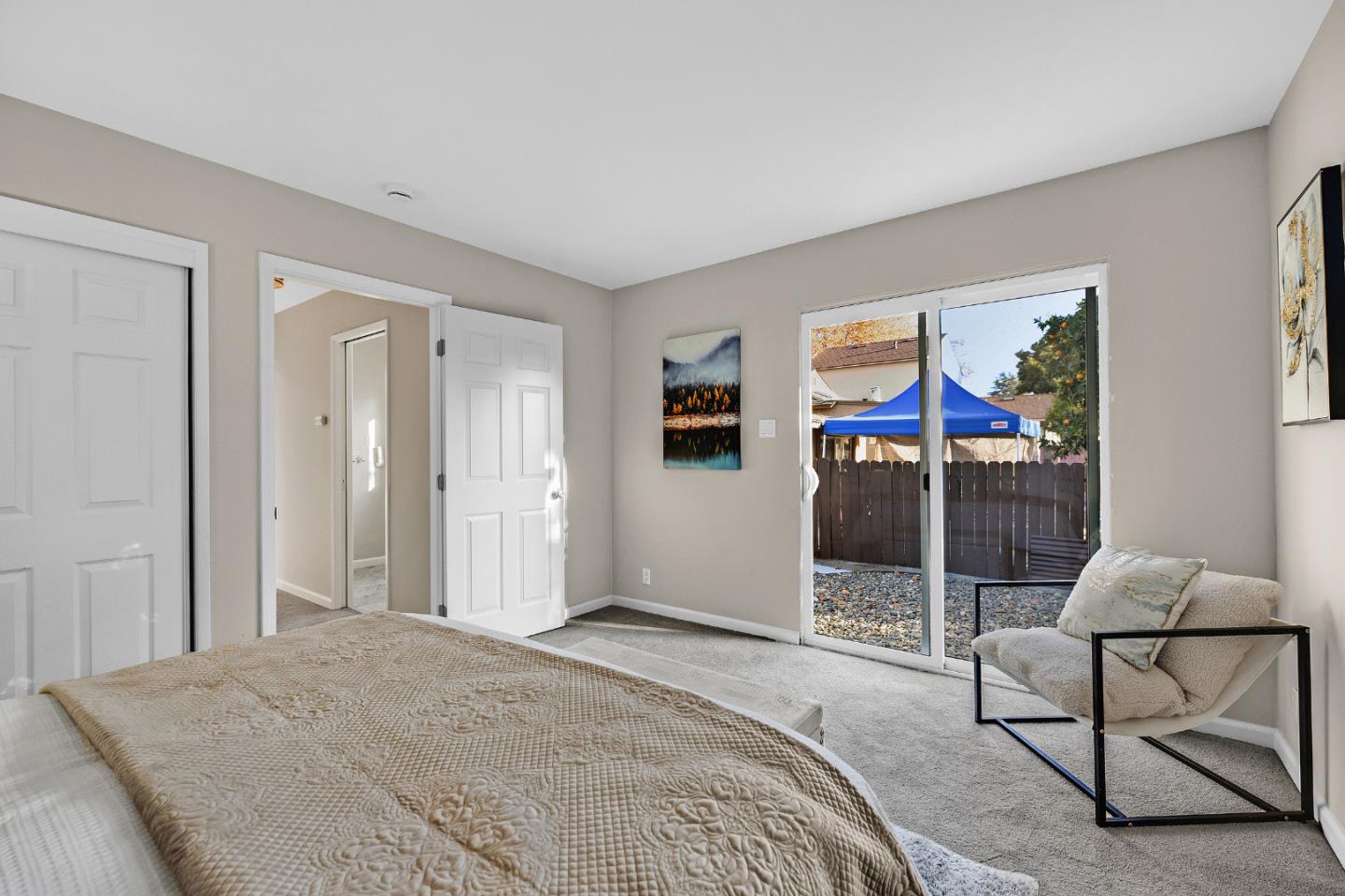 Detail Gallery Image 11 of 43 For 15741 Hesperian Blvd, San Lorenzo,  CA 94580 - 4 Beds | 2 Baths