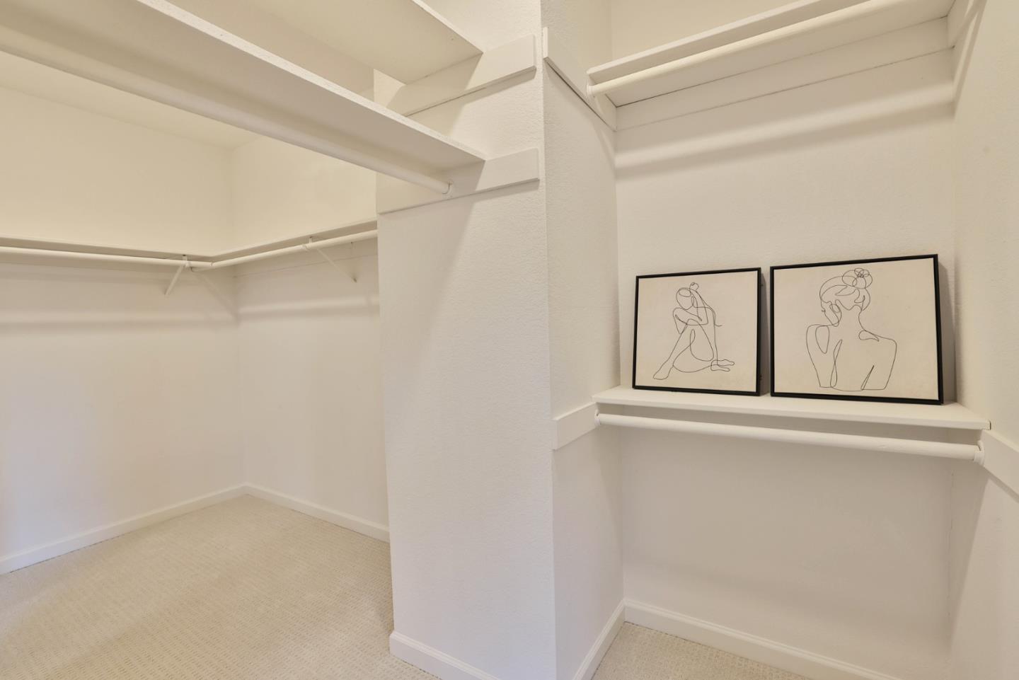 Detail Gallery Image 11 of 32 For 2286 Almaden Rd, San Jose,  CA 95125 - 3 Beds | 2/1 Baths