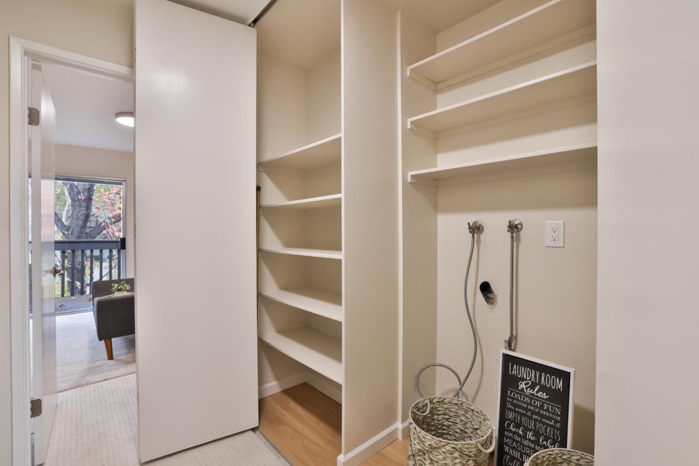 Detail Gallery Image 17 of 32 For 2286 Almaden Rd, San Jose,  CA 95125 - 3 Beds | 2/1 Baths