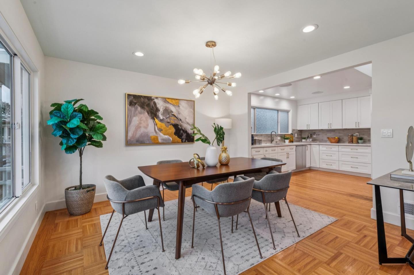 Detail Gallery Image 16 of 70 For 106 Country Club Dr, San Francisco,  CA 94132 - 4 Beds | 3 Baths