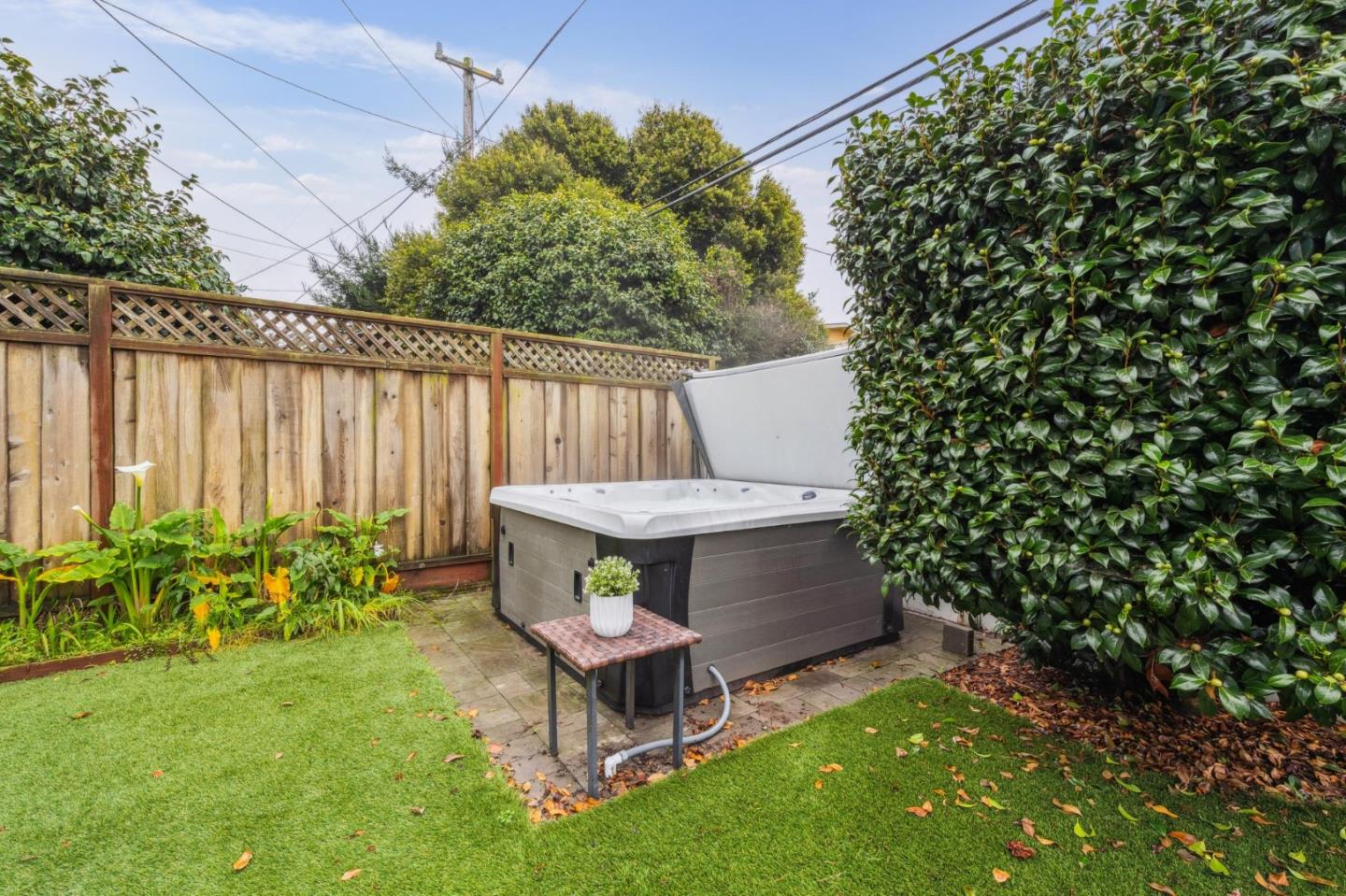 Detail Gallery Image 62 of 70 For 106 Country Club Dr, San Francisco,  CA 94132 - 4 Beds | 3 Baths