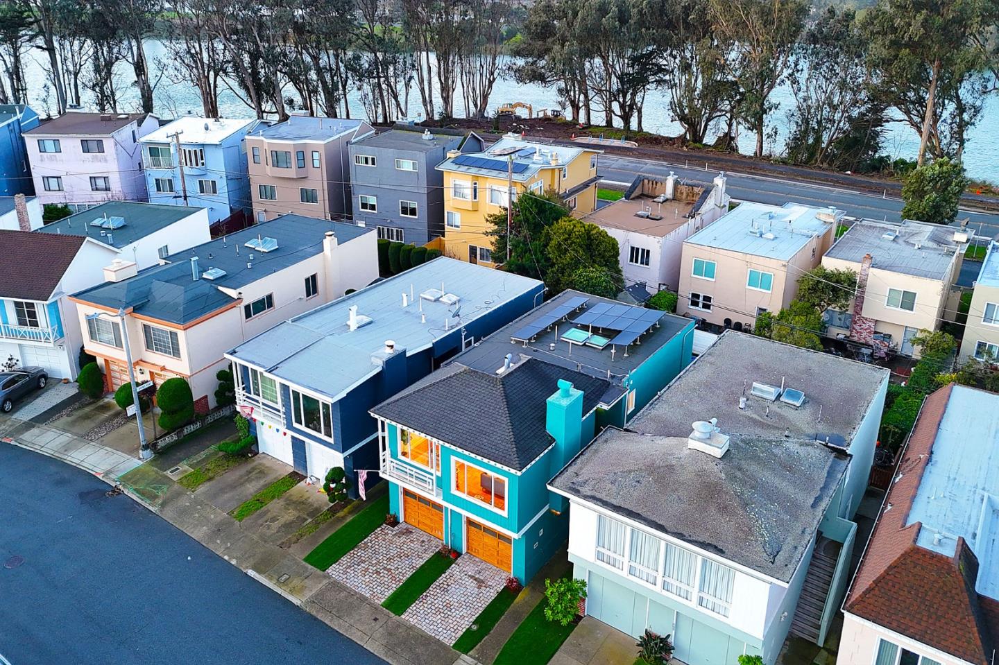 Detail Gallery Image 68 of 70 For 106 Country Club Dr, San Francisco,  CA 94132 - 4 Beds | 3 Baths