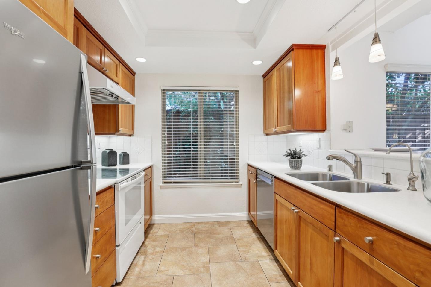 Detail Gallery Image 12 of 33 For 4774 Rio Rita Way, San Jose,  CA 95129 - 2 Beds | 2 Baths