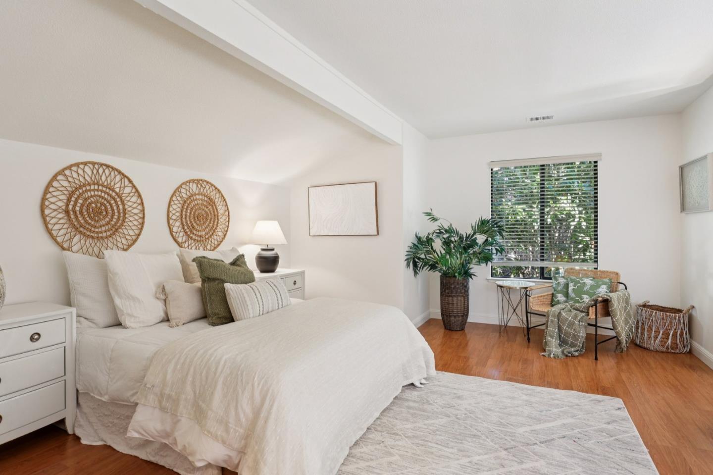 Detail Gallery Image 25 of 33 For 4774 Rio Rita Way, San Jose,  CA 95129 - 2 Beds | 2 Baths