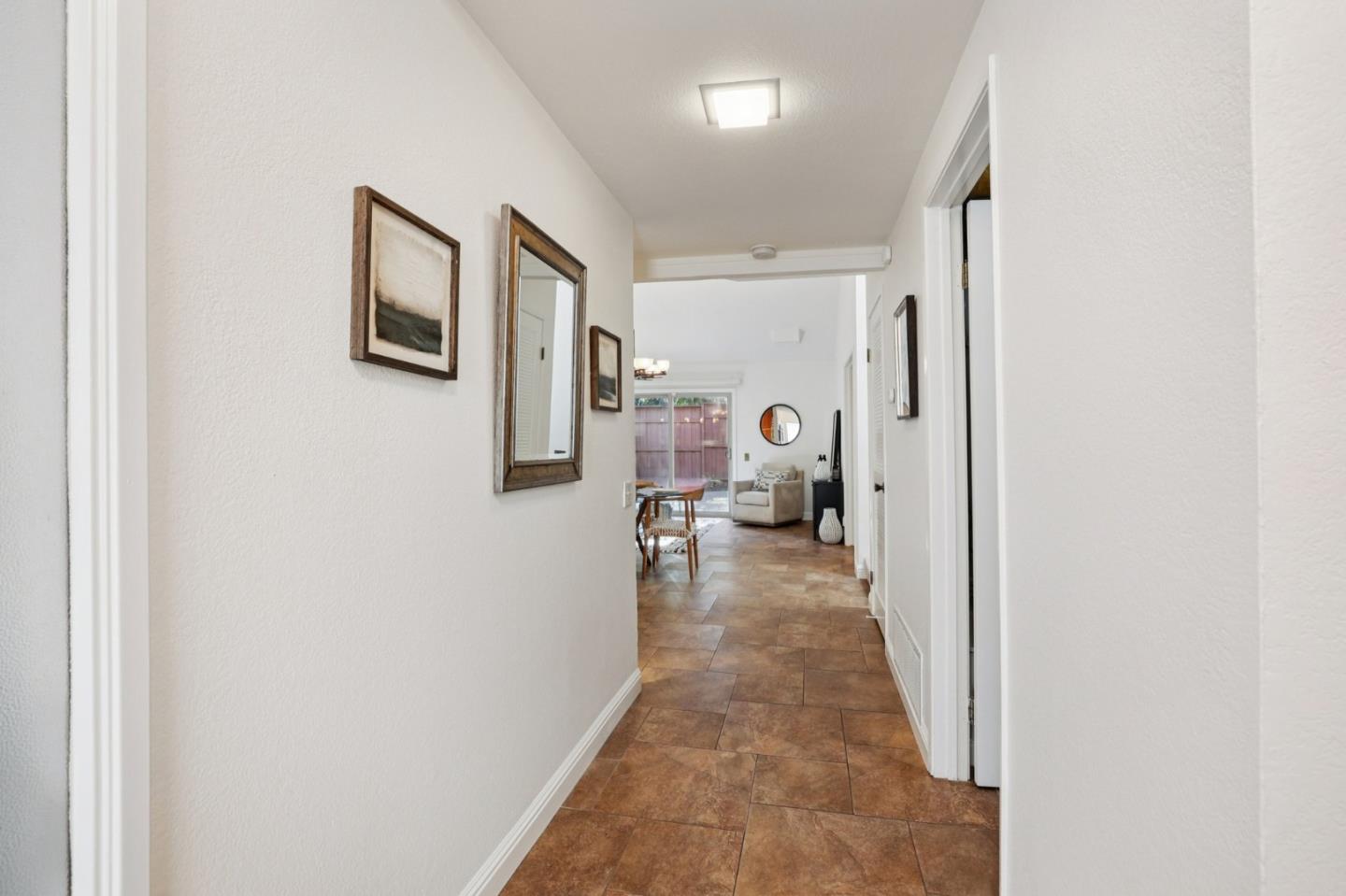 Detail Gallery Image 4 of 33 For 4774 Rio Rita Way, San Jose,  CA 95129 - 2 Beds | 2 Baths