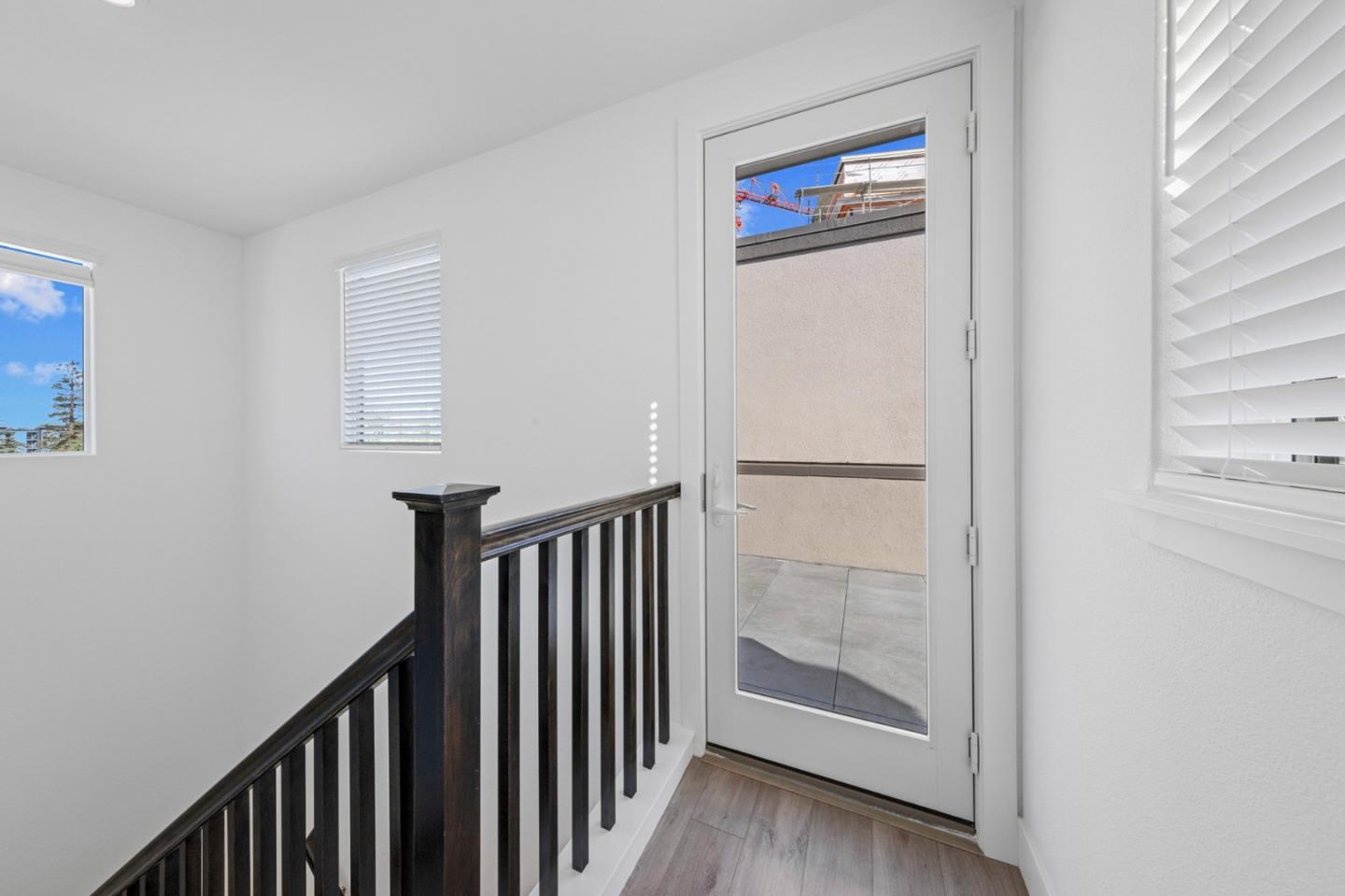 Detail Gallery Image 19 of 27 For 302 Tea Tree Ter #6,  Sunnyvale,  CA 94086 - 2 Beds | 2/1 Baths