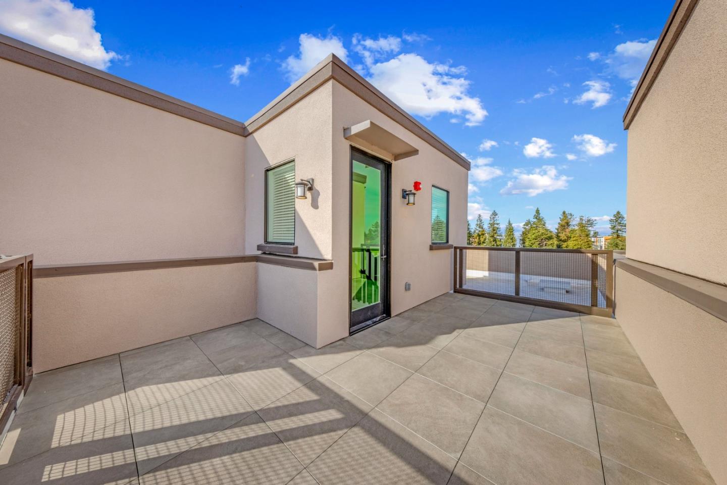 Detail Gallery Image 21 of 27 For 302 Tea Tree Ter #6,  Sunnyvale,  CA 94086 - 2 Beds | 2/1 Baths