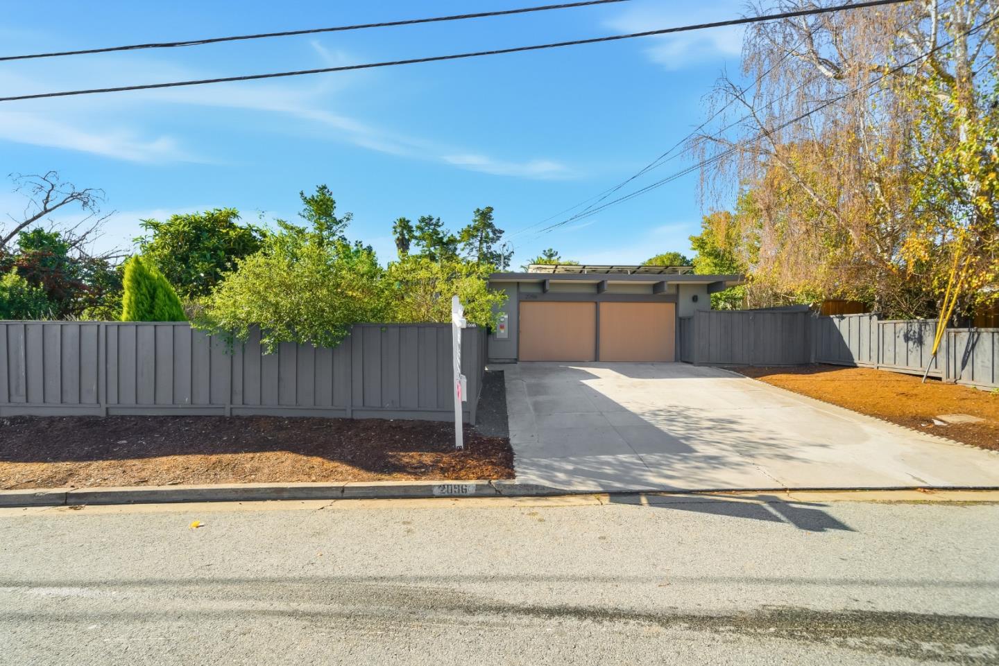 Detail Gallery Image 35 of 38 For 2096 Ticonderoga Dr, San Mateo,  CA 94402 - 5 Beds | 3 Baths