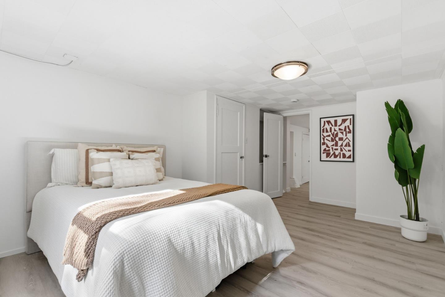 Detail Gallery Image 37 of 53 For 26 W View Ave, San Francisco,  CA 94134 - 2 Beds | 3 Baths