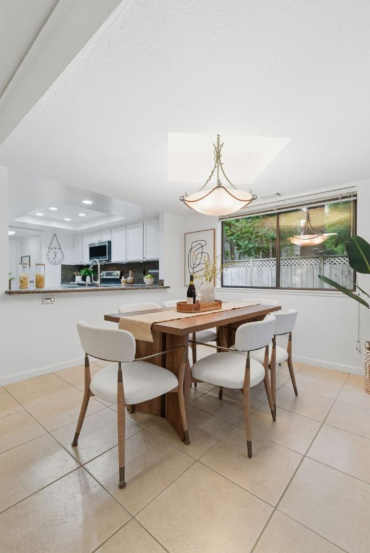 Detail Gallery Image 10 of 77 For 1144 Cherryview Ln, San Jose,  CA 95118 - 3 Beds | 2/1 Baths