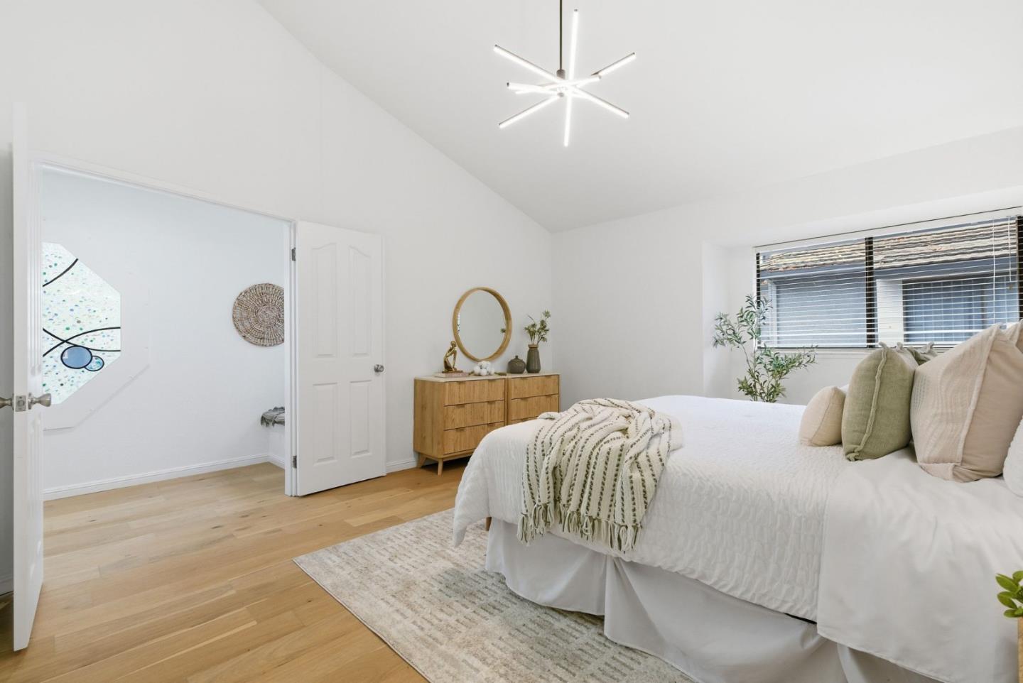 Detail Gallery Image 23 of 77 For 1144 Cherryview Ln, San Jose,  CA 95118 - 3 Beds | 2/1 Baths