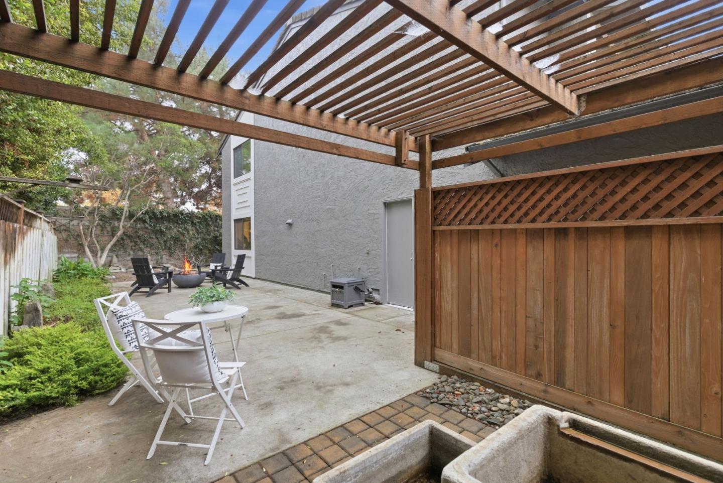 Detail Gallery Image 62 of 77 For 1144 Cherryview Ln, San Jose,  CA 95118 - 3 Beds | 2/1 Baths