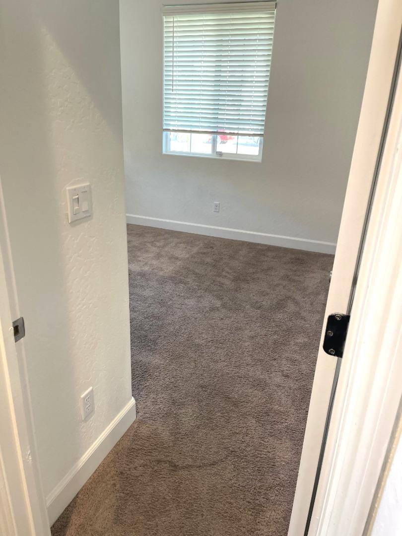 Detail Gallery Image 19 of 20 For 401 Manuel Ct, Los Banos,  CA 93635 - 5 Beds | 3 Baths