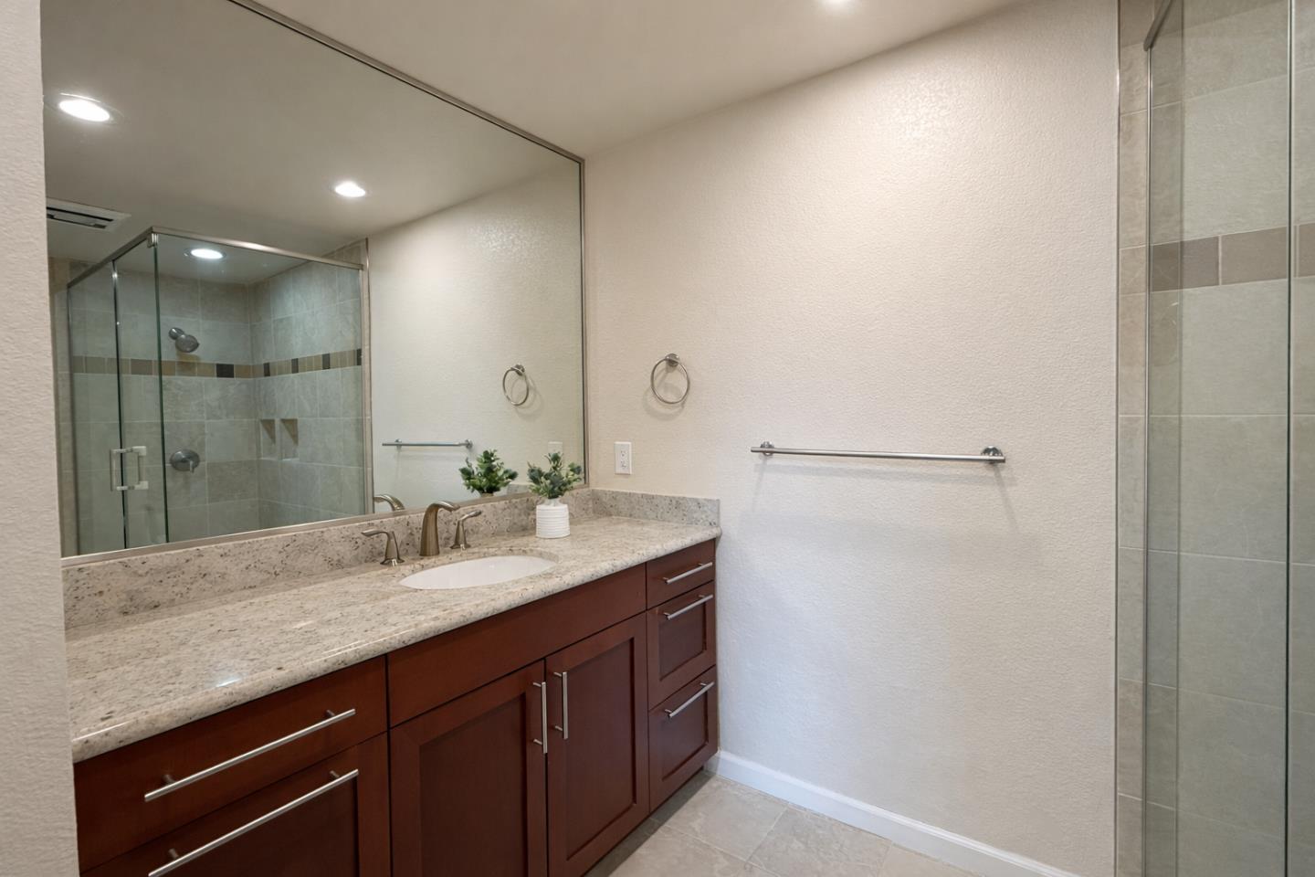 Photo #20: ML82030165 Listing: Photo #20