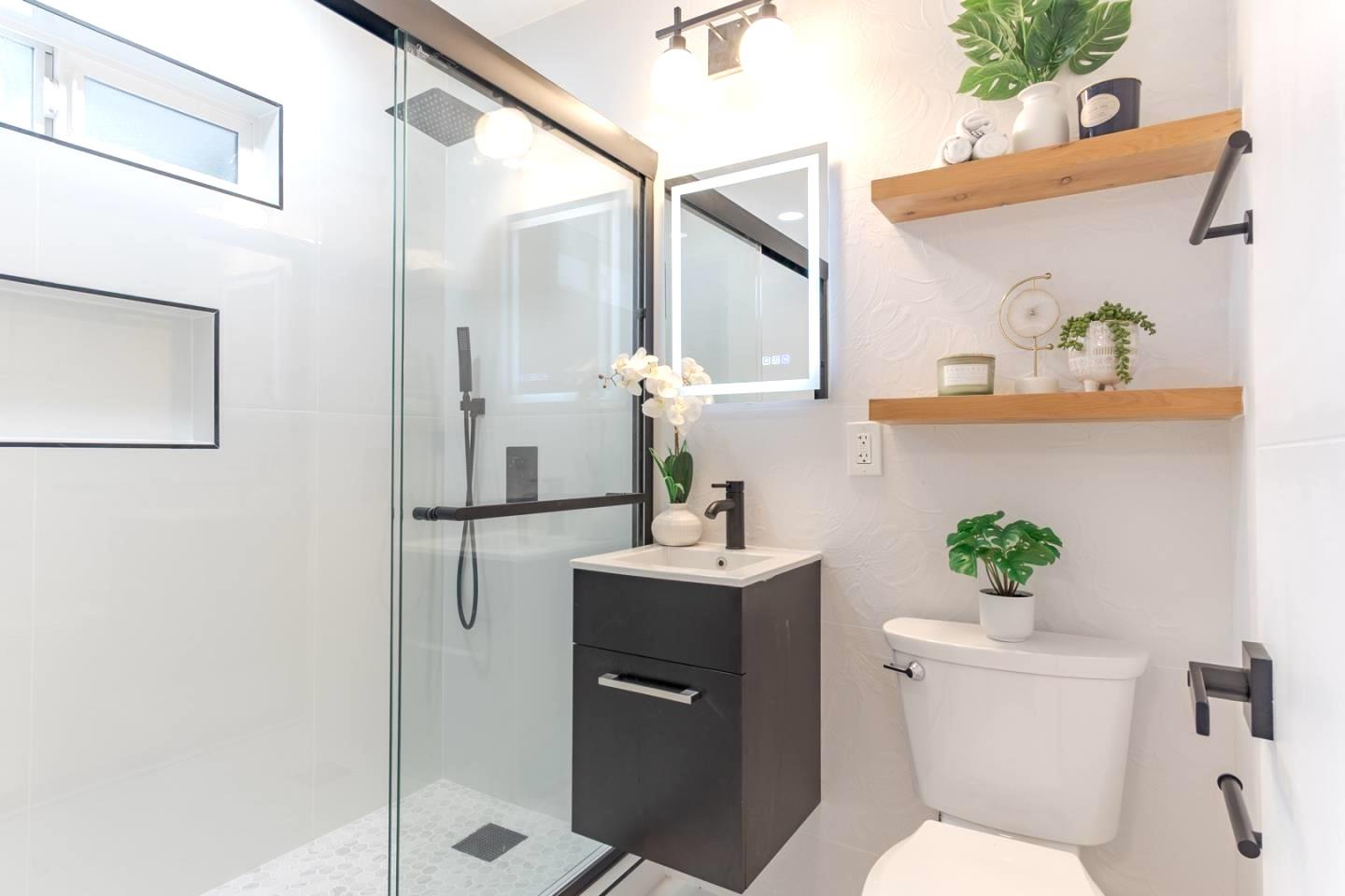 Detail Gallery Image 12 of 20 For 2680 Chopin Ave, San Jose,  CA 95122 - 4 Beds | 1/1 Baths