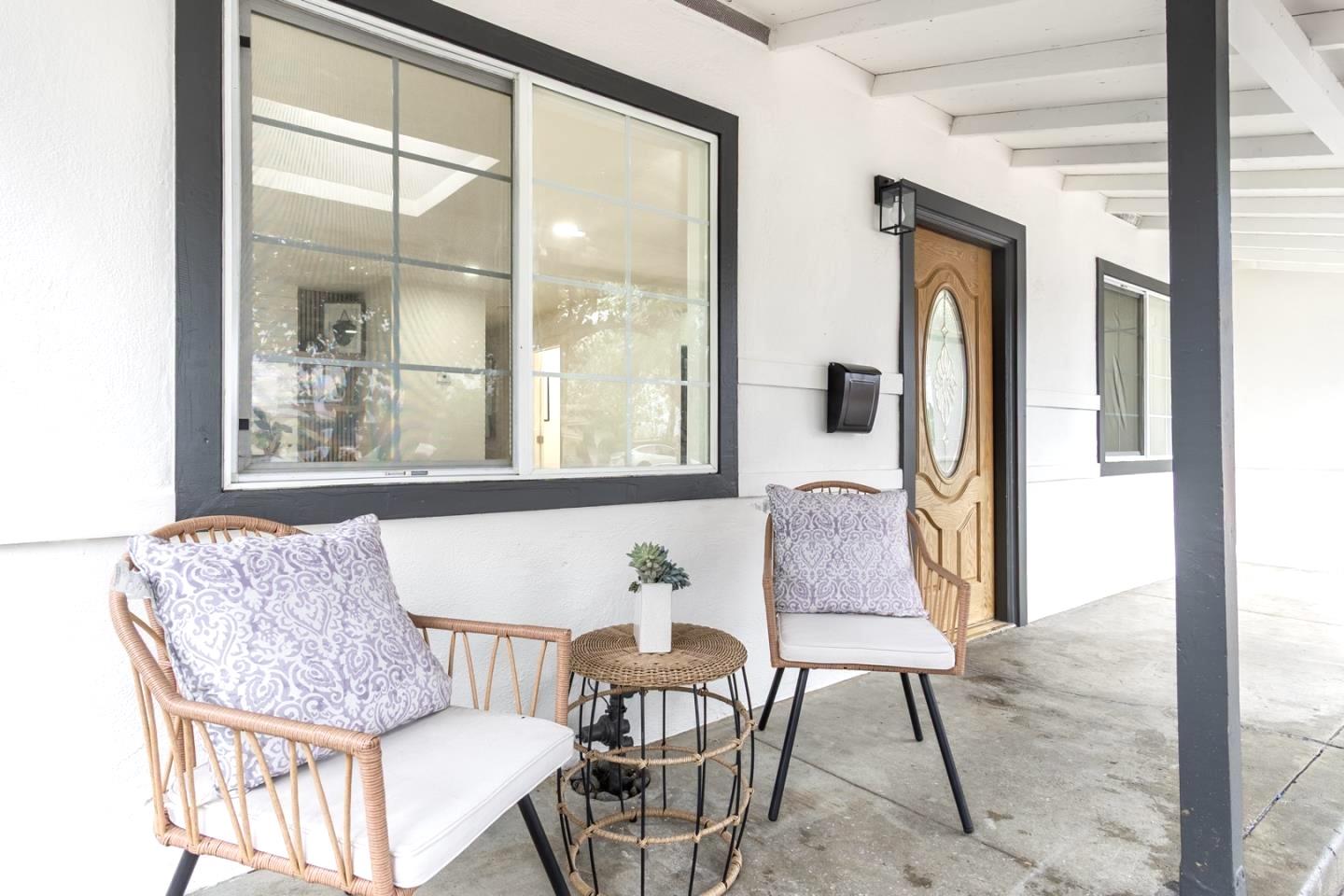 Detail Gallery Image 4 of 20 For 2680 Chopin Ave, San Jose,  CA 95122 - 4 Beds | 1/1 Baths