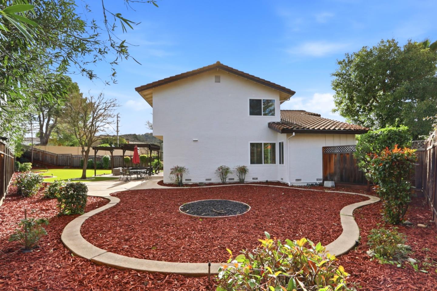 Detail Gallery Image 10 of 19 For 1522 Ivan Pl, San Jose,  CA 95120 - 4 Beds | 2/1 Baths