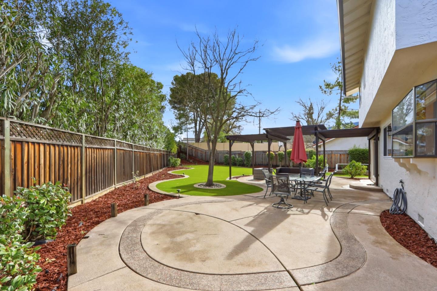 Detail Gallery Image 3 of 19 For 1522 Ivan Pl, San Jose,  CA 95120 - 4 Beds | 2/1 Baths