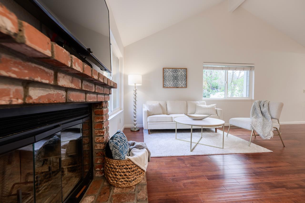 Detail Gallery Image 12 of 82 For 132 Arabian Way, Scotts Valley,  CA 95066 - 3 Beds | 2 Baths