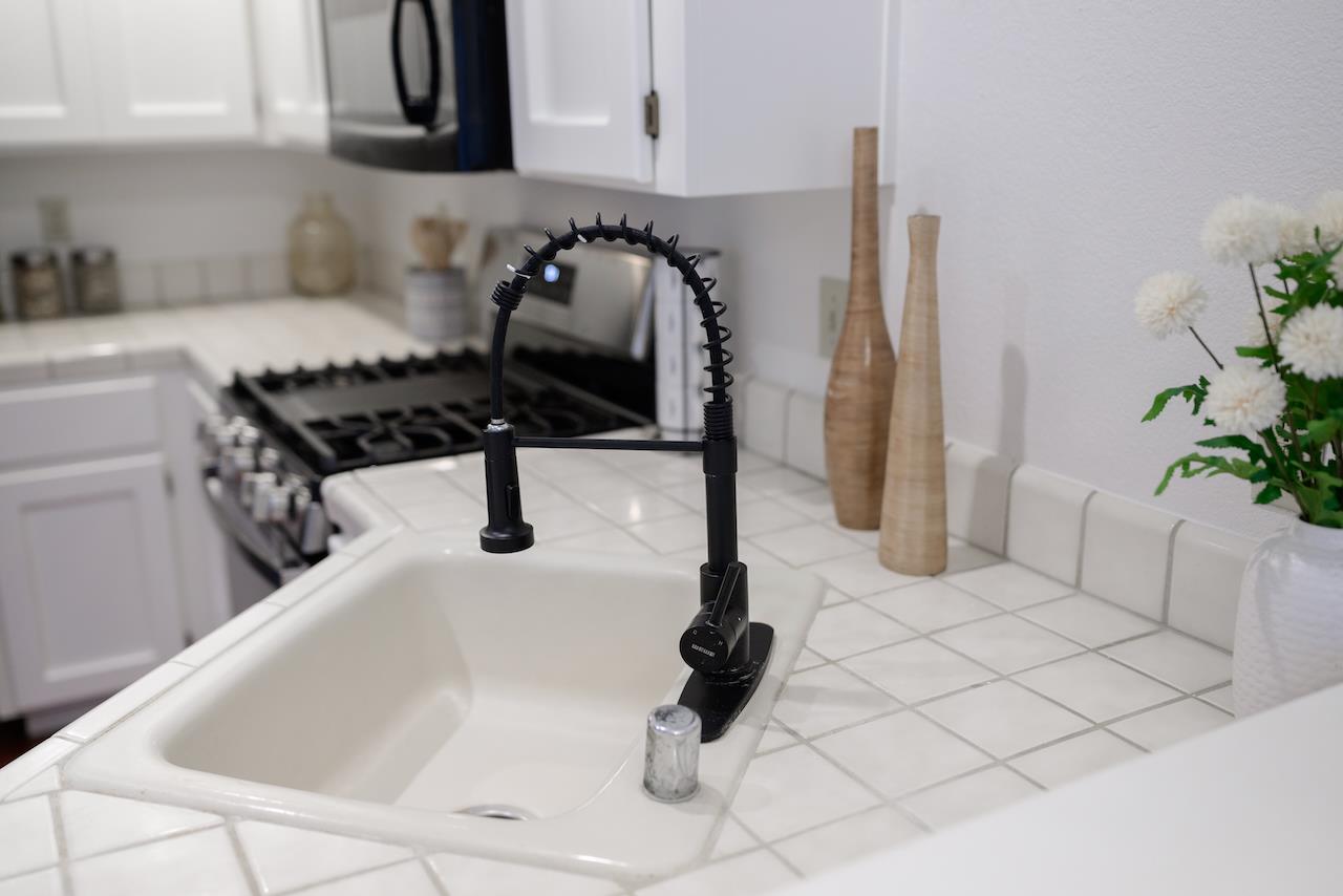 Detail Gallery Image 18 of 82 For 132 Arabian Way, Scotts Valley,  CA 95066 - 3 Beds | 2 Baths