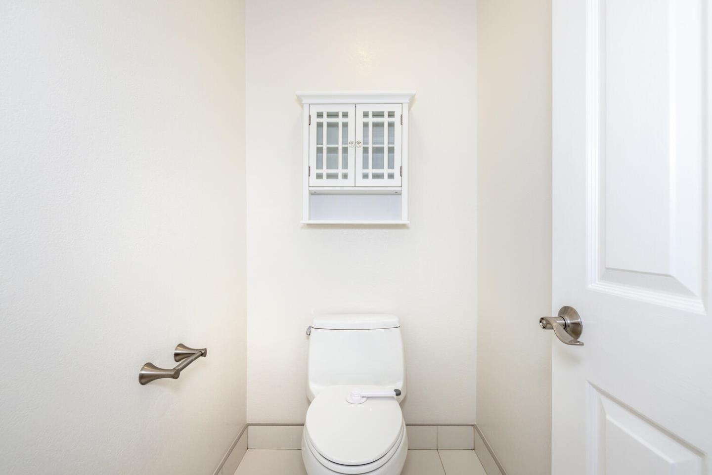 Detail Gallery Image 28 of 62 For 290 Billingsgate, Foster City,  CA 94404 - 3 Beds | 2/1 Baths