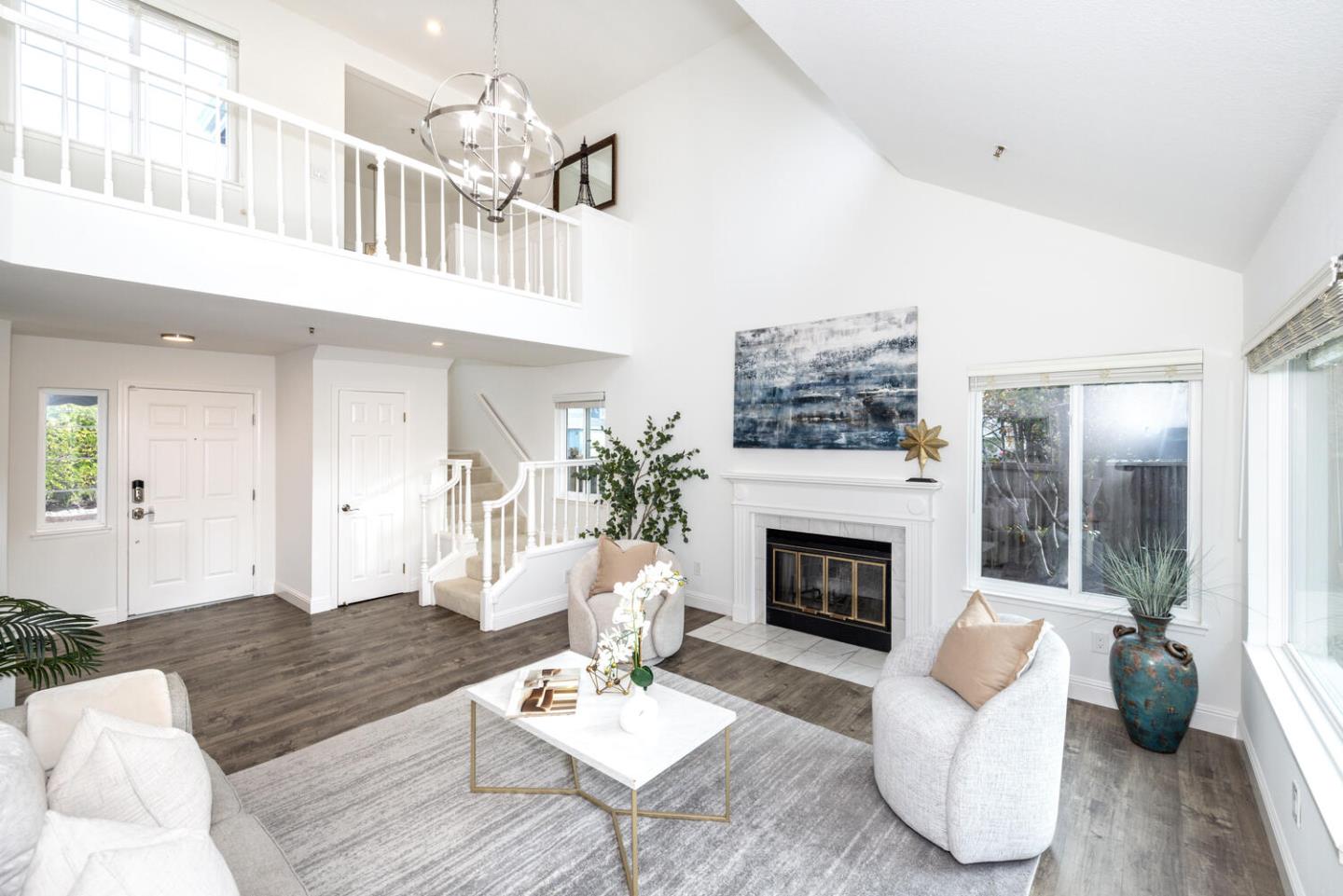 Detail Gallery Image 5 of 62 For 290 Billingsgate, Foster City,  CA 94404 - 3 Beds | 2/1 Baths