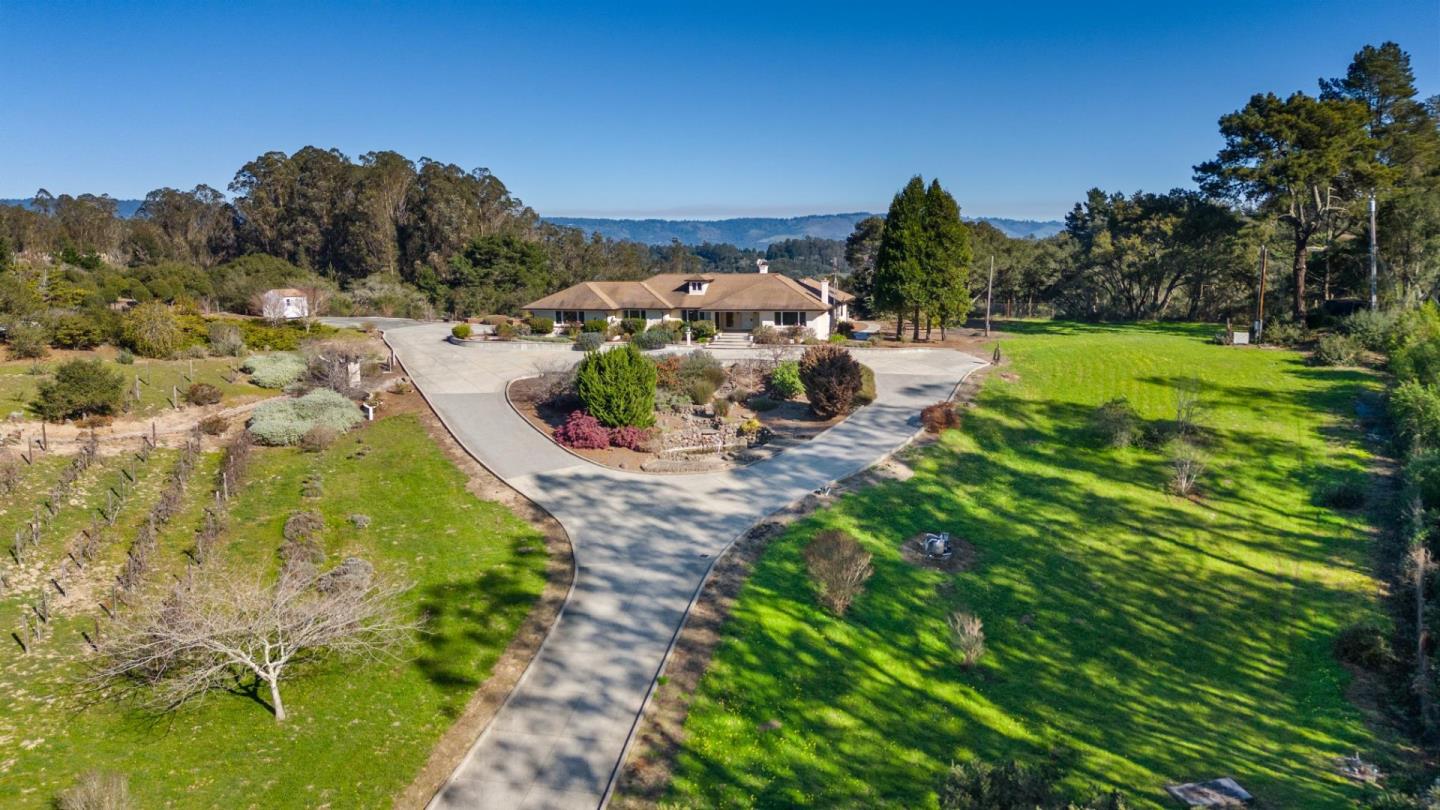 Detail Gallery Image 3 of 49 For 900 E Bel Mar Dr, La Selva Beach,  CA 95076 - 3 Beds | 2/1 Baths