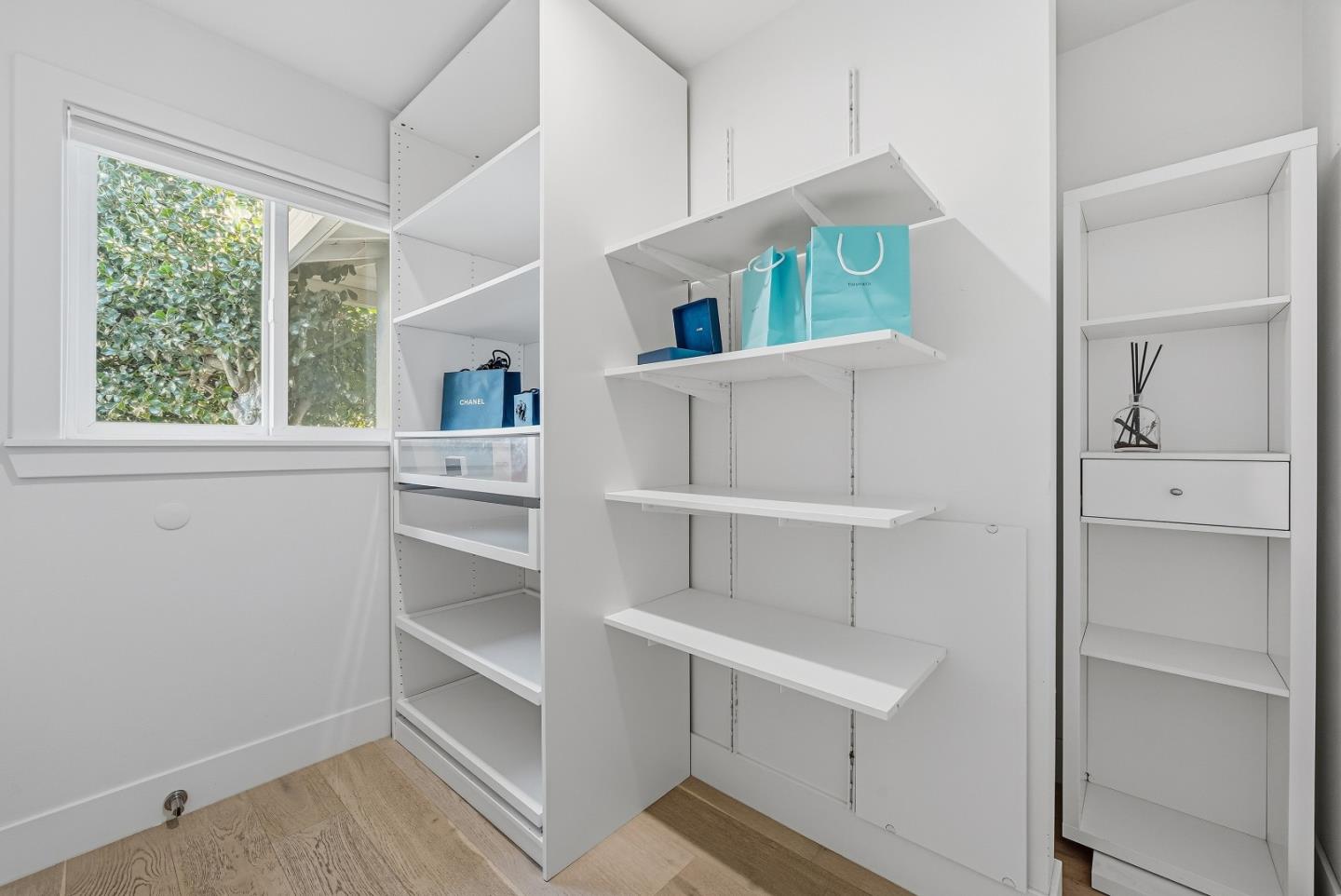 Detail Gallery Image 18 of 40 For 1031 Enderby Way, Sunnyvale,  CA 94087 - 4 Beds | 3/1 Baths