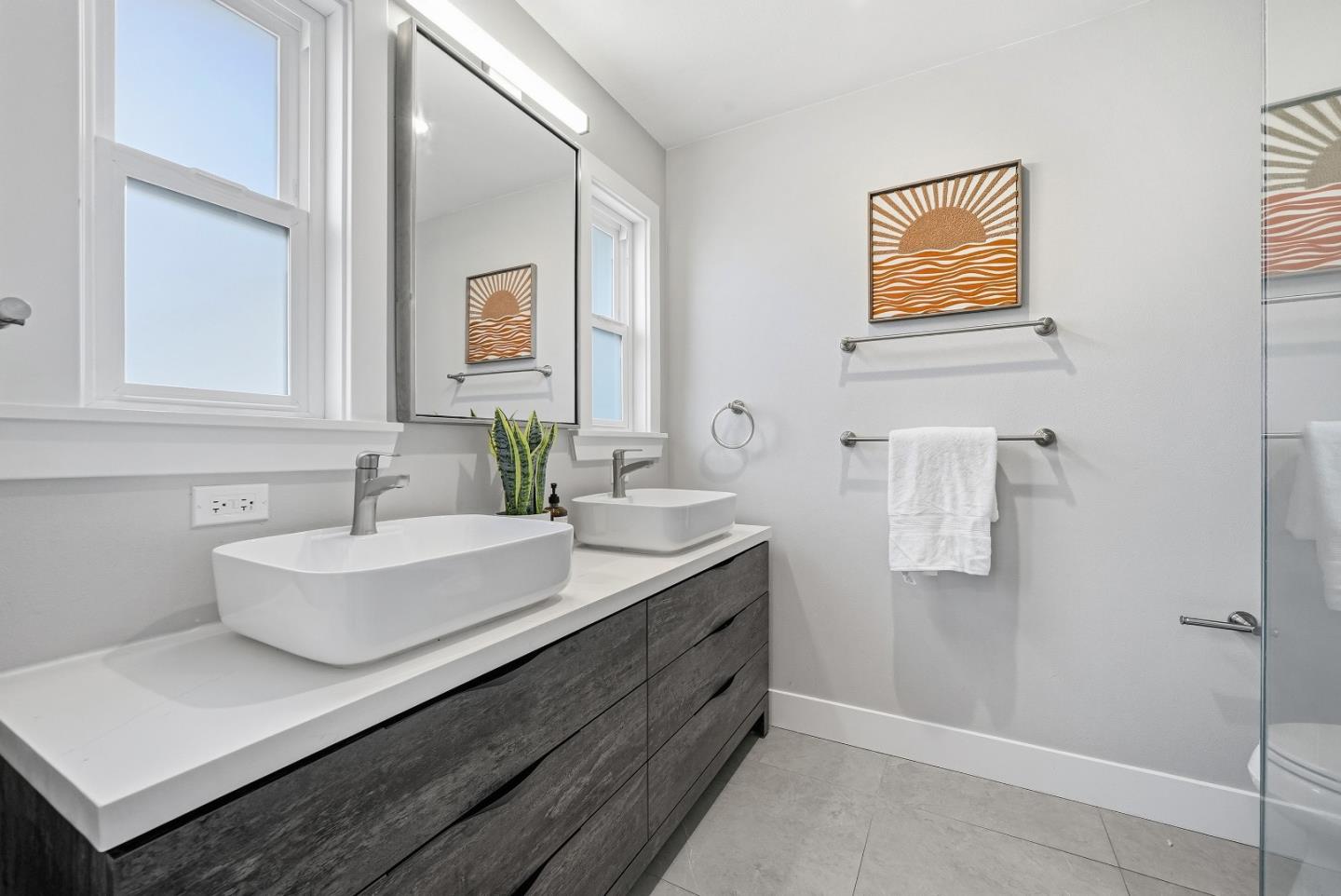 Detail Gallery Image 23 of 40 For 1031 Enderby Way, Sunnyvale,  CA 94087 - 4 Beds | 3/1 Baths