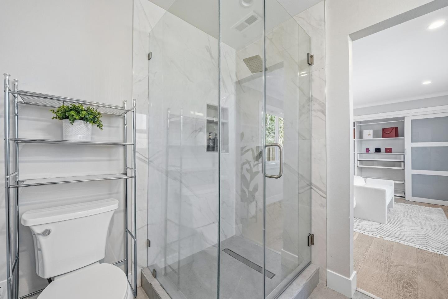 Detail Gallery Image 24 of 40 For 1031 Enderby Way, Sunnyvale,  CA 94087 - 4 Beds | 3/1 Baths