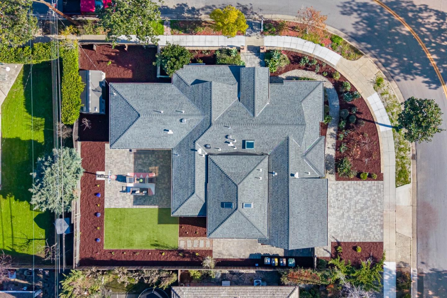 Detail Gallery Image 34 of 40 For 1031 Enderby Way, Sunnyvale,  CA 94087 - 4 Beds | 3/1 Baths