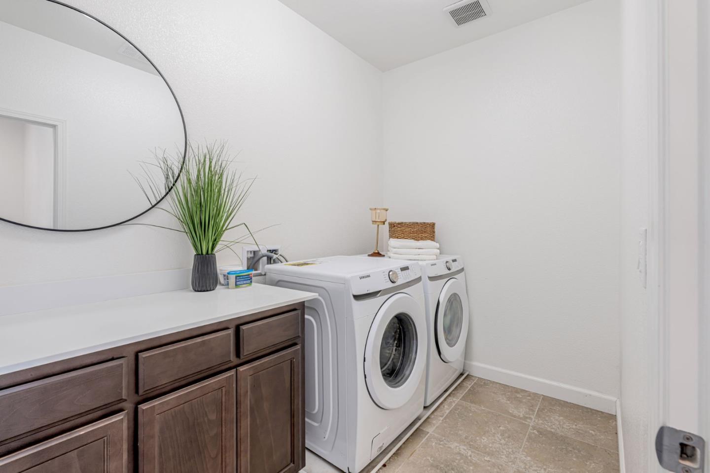 Detail Gallery Image 42 of 49 For 1798 Ponderosa Dr, Tracy,  CA 95376 - 4 Beds | 3 Baths