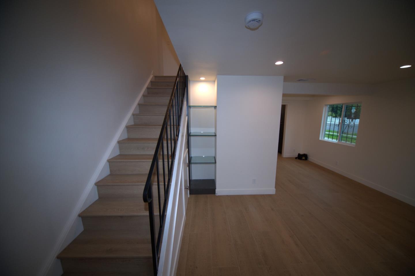 Detail Gallery Image 11 of 27 For 4493 Townehome Dr, Stockton,  CA 95207 - 3 Beds | 2 Baths