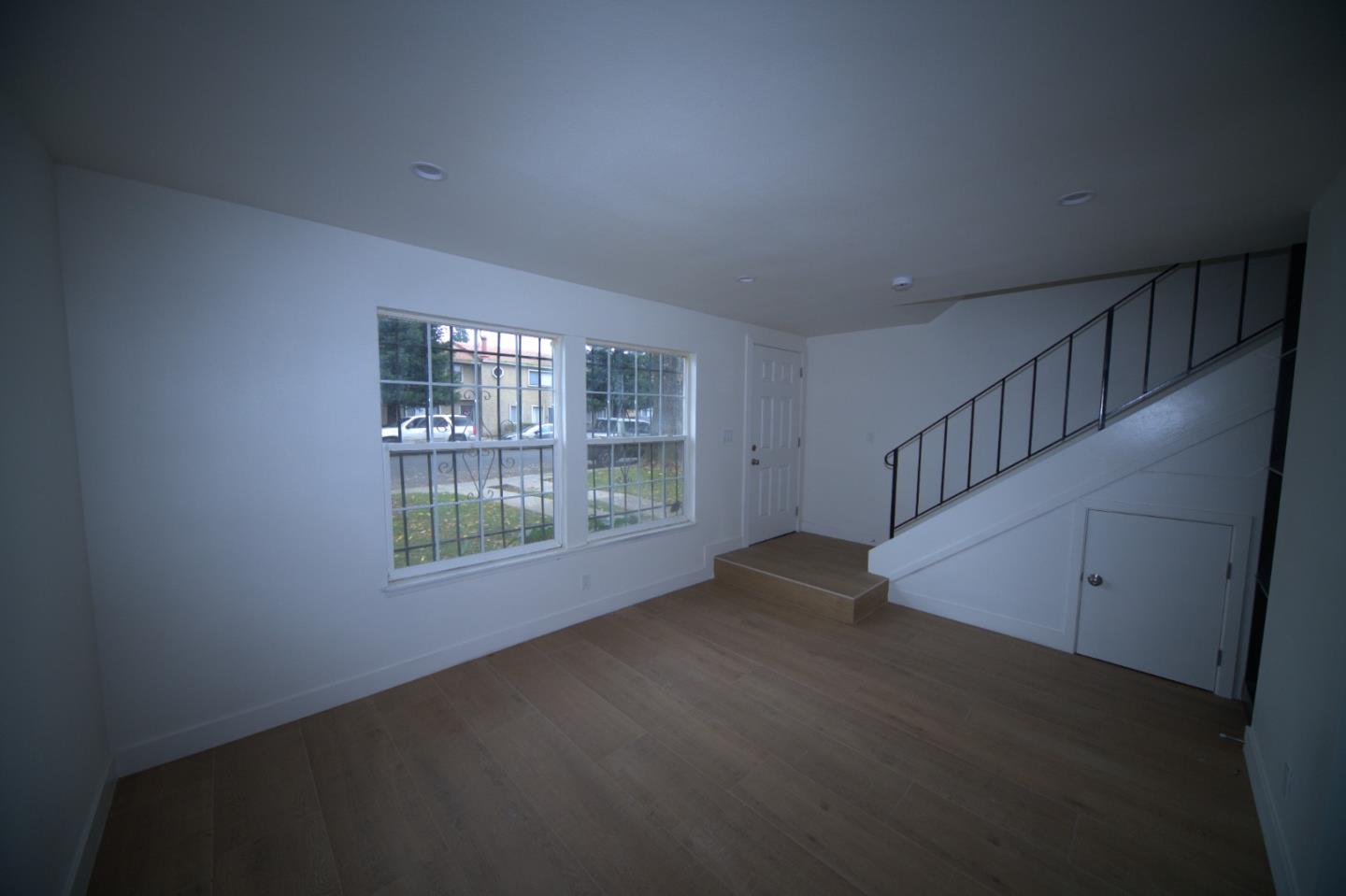 Detail Gallery Image 7 of 27 For 4493 Townehome Dr, Stockton,  CA 95207 - 3 Beds | 2 Baths